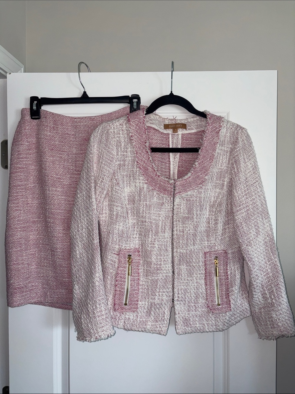 Ellen Tracy Pink Tweed Skirt Suit Set Blazer Jacket 2pc Sz 4